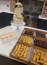 Load image into Gallery viewer, Wedding cakes & more