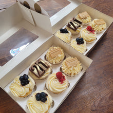 Load image into Gallery viewer, Cupcakes