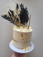 Load image into Gallery viewer, Custom Cake
