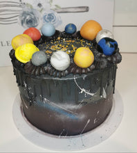 Load image into Gallery viewer, Custom Cake
