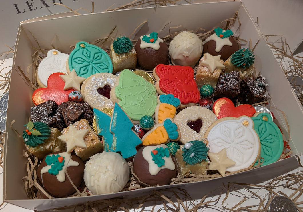 Grinch Treat Box - Large