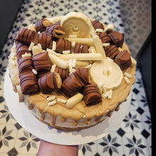 Load image into Gallery viewer, Cheesecakes
