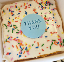 Load image into Gallery viewer, Mini Sprinkle School Cake
